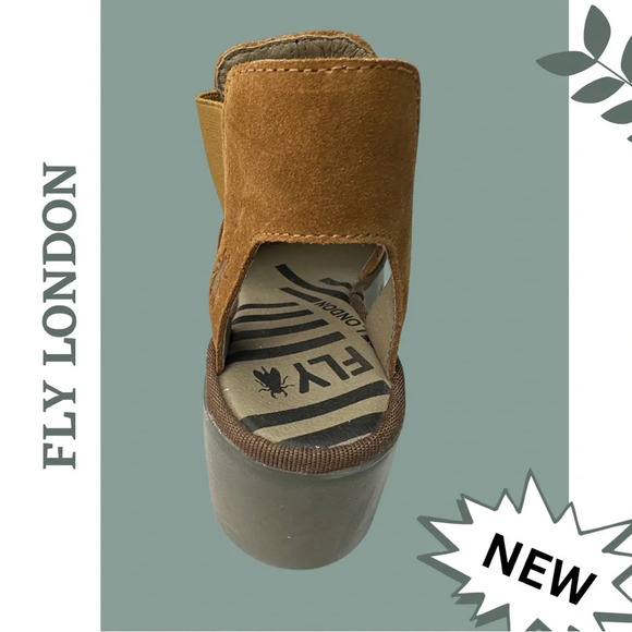 Fly London Biga Wedge Open
Toe Platform SandalSuede
Cognac Size 10 - 10.5 US 41 - Picture 5 of 8